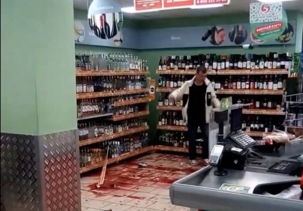Пьяного дебошира задержали в Балахне после разгрома в супермаркете