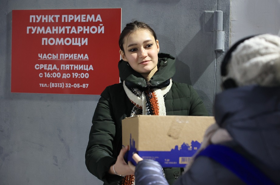 Дзержинская школьница отдала свою премию на помощь военнослужащим