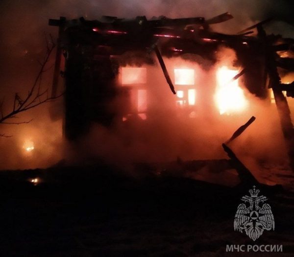 87-летняя женщина погибла при пожаре в собственном доме в Навашинском округе