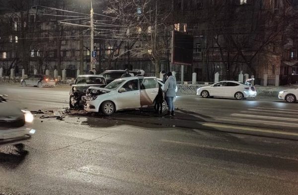 Нетрезвый водитель устроил ДТП с пострадавшими на проспекте Гагарина