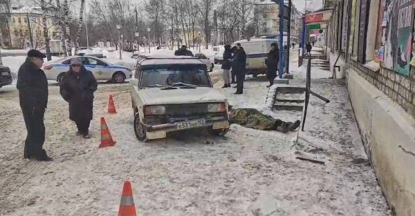Балахнинский водитель врезался в жилой дом из-за сердечного приступа