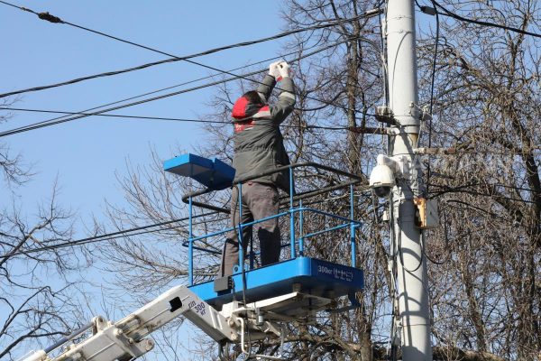 Энергетики восстановили электроснабжение в Нижегородской области после снежного урагана