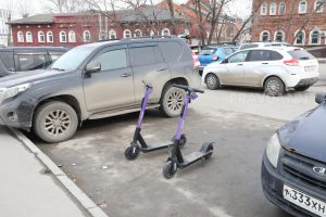 Нижегородские депутаты предложили взимать плату за размещение электросамокатов на улицах