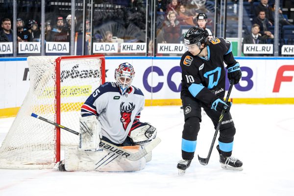 Выигрыш в Минске гарантировал хоккеистам «Торпедо» место в четвёрке лучших на Западе