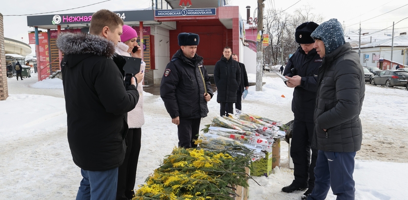 49 незаконных точек торговли цветами выявили в Нижнем Новгороде