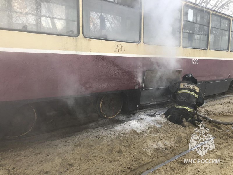 Загоревшийся трамвай потушили в центре Нижнего Новгорода 1 марта