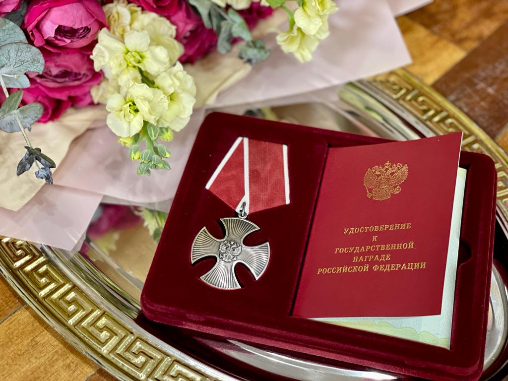 Орден Мужества вручили вдове погибшего нижегородского солдата Кирилла Дадашева
