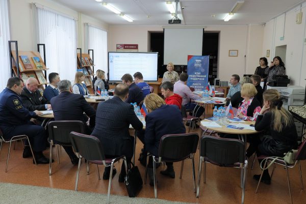 Выездное заседание по вопросам патриотического воспитания состоялось в нижегородской школе №118