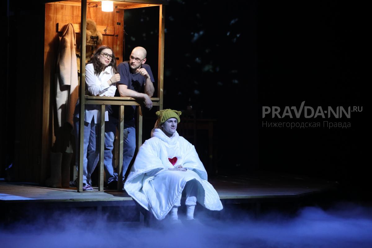Нижегородская «Комедiя» поставила театральную сказку для взрослых