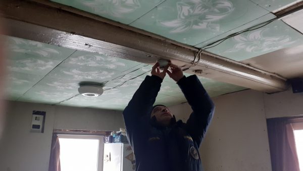 5,4 млн рублей выделено на установку автономных пожарных извещателей малоимущим семьям в Нижегородской области