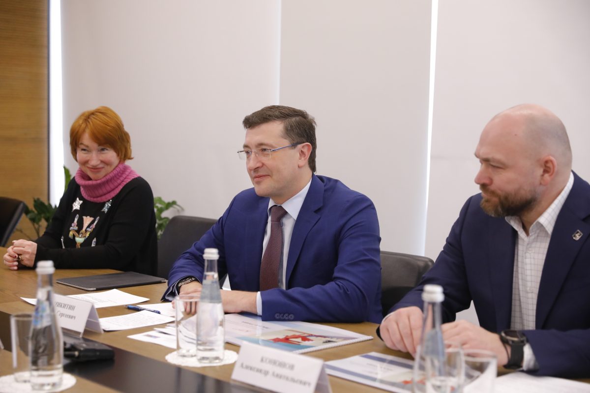 Глеб Никитин провел рабочую встречу с президентом Федерации лыжных гонок России Еленой Вяльбе