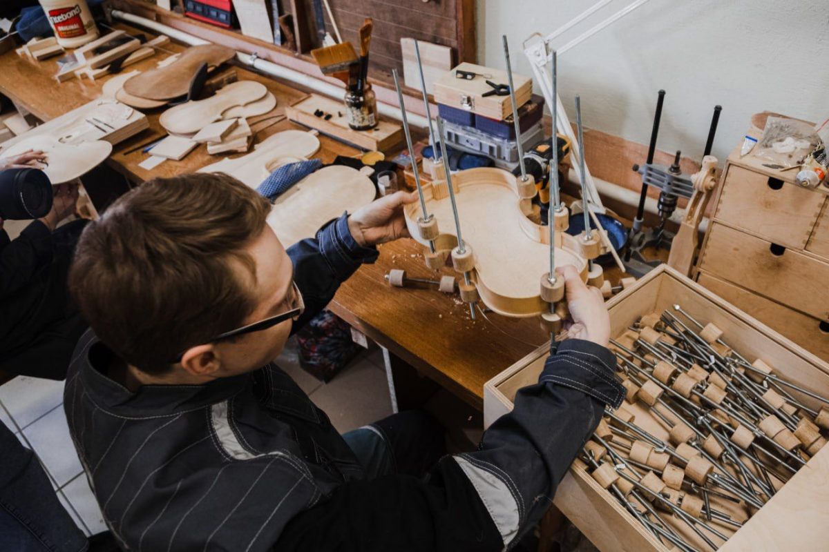 Производство струнно-смычковых музыкальных инструментов открылось в Нижнем Новгороде при поддержке Корпорации развития