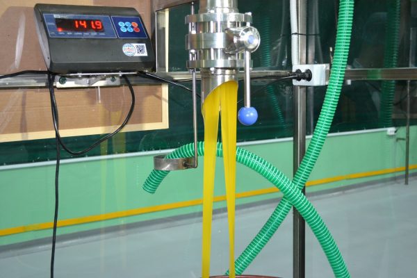 Нижегородский фермер при государственной поддержке запустил промышленную переработку меда