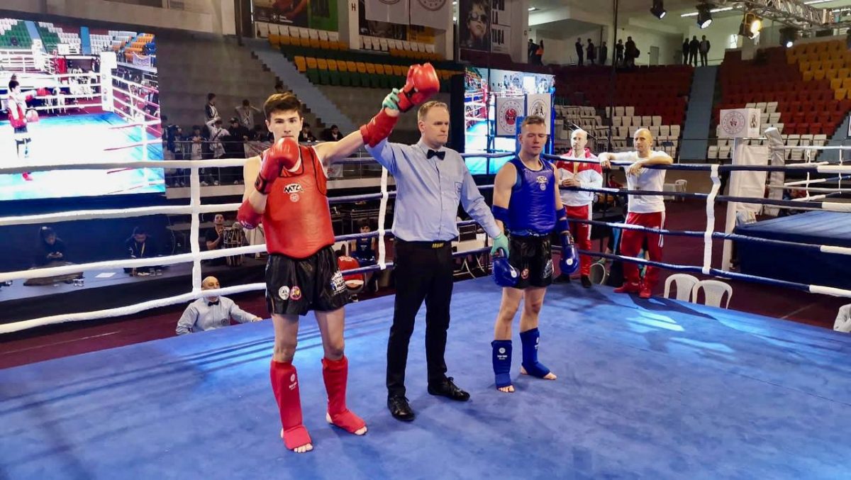 Нижегородец Кирилл Грибов выиграл золото в Молодёжном чемпионате Европы по тайскому боксу