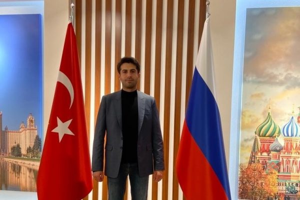 Выпускник ННГУ помогает пострадавшим от землетрясения