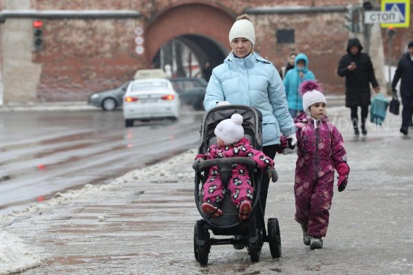 Единую дату начисления выплат из маткапитала на детей до трех лет введут в Нижегородской области