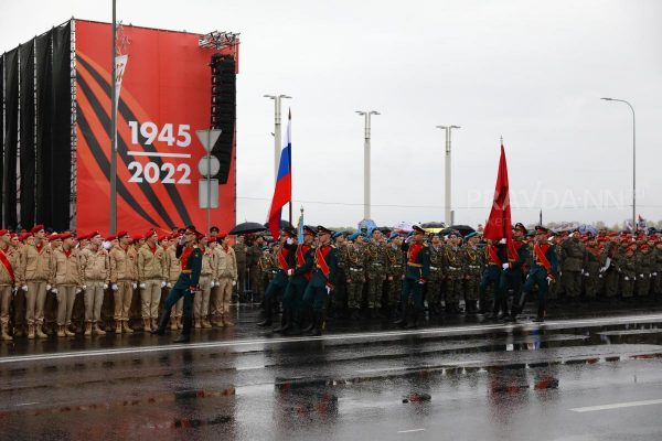 Нижний Новгород украсят ко Дню Победы и Дню России за 10 млн рублей