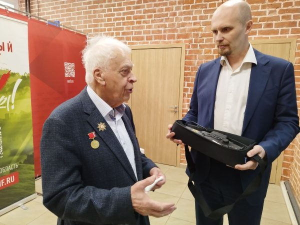 Нижегородские блокадники передали именной прицел ночного видения бойцам СВО в Херсонскую область