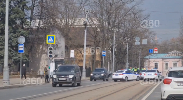 Автомобили ДПС устроили погоню за таксистом в Москве