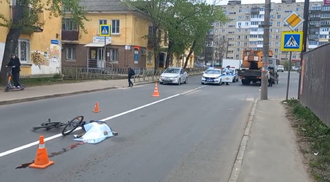 Велосипедист погиб в ДТП с автокраном в Сормовском районе