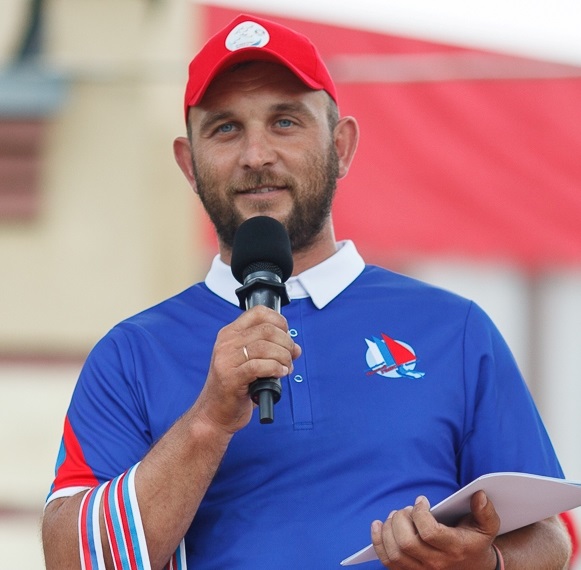 Петр Сидоров