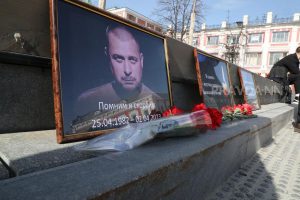 Кому выгодно убийство военкора Владлена Татарского?