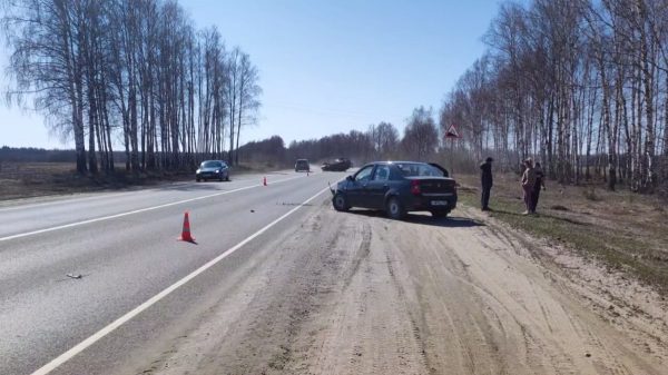 Иномарка перевернулась из-за ДТП на трассе Нижний Новгород — Шахунья — Киров