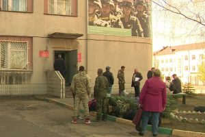 Еще одна группа нижегородских добровольцев отправилась в учебный центр для подготовки к&nbsp;СВО