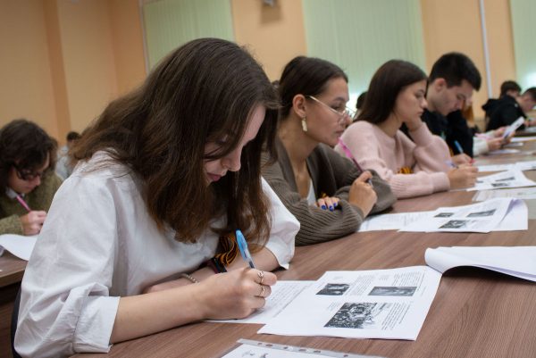 В Нижегородской области для написания «Диктанта Победы» уже зарегистрировано более 250 площадок