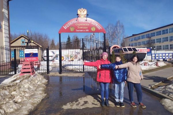 Депутат «Единой России» передал Краснобаковскому детскому дому новое учебное оборудование