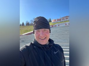 Глеб Никитин проверил состояние Волжской и Нижневолжской набережных во время утренней пробежки