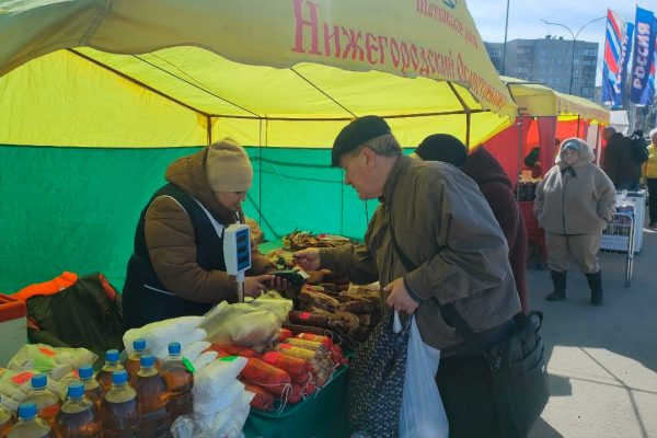 25 нижегородских производителей представили свою продукцию на Пасхальной ярмарке