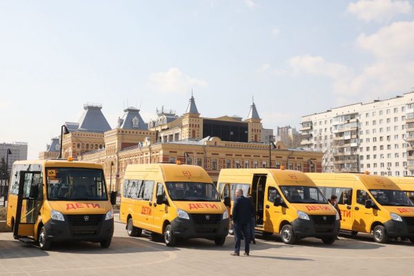 46 школьных автобусов передали в муниципалитеты Нижегородской области