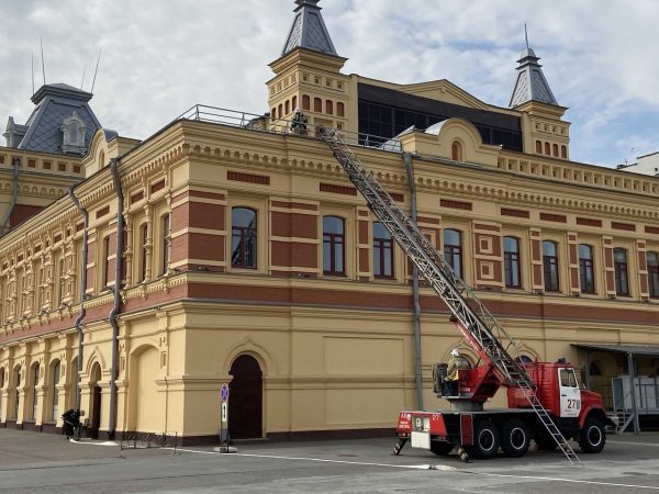 Пожарные учения проходят на Нижегородской ярмарке