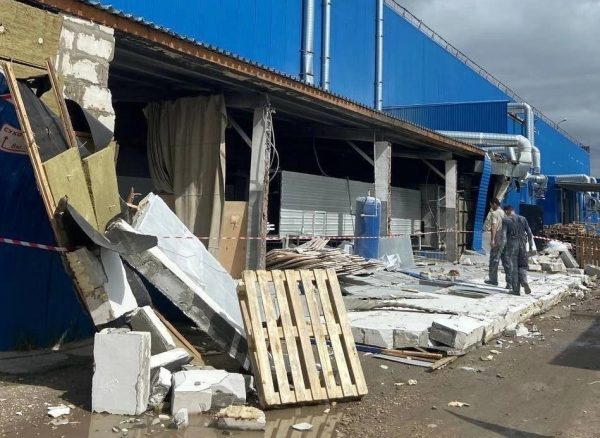 Четырех пострадавших при взрыве на заводе в Кудьме эвакуировали в Ожоговый центр ПИМУ