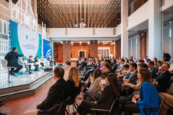 НЦФМ открыл Всероссийский слёт студенческих научных обществ «Физмат» в Нижнем Новгороде