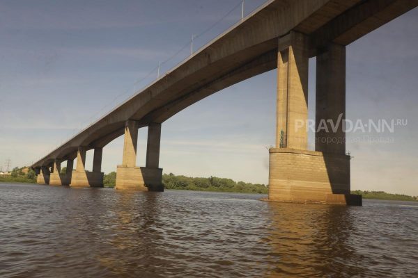 Бетонные ограждения планируется установить на Мызинском мосту