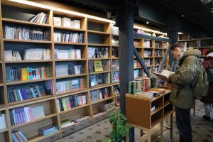 Почитаем? Какие книги популярны у россиян