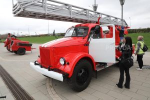Выставка пожарных ретроавтомобилей на Нижегородской ярмарке