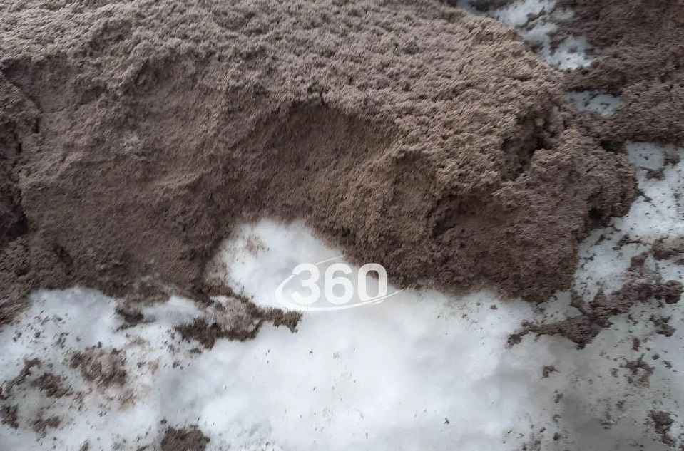 Опубликовано видео с последствиями пеплопада от вулкана Шивелуч на Камчатке