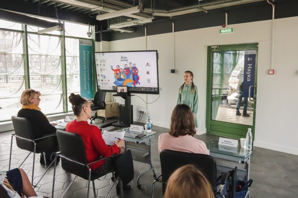 Более 150 нижегородских школьников приняли участие в региональном этапе Всероссийского конкурса юных чтецов «Живая классика»