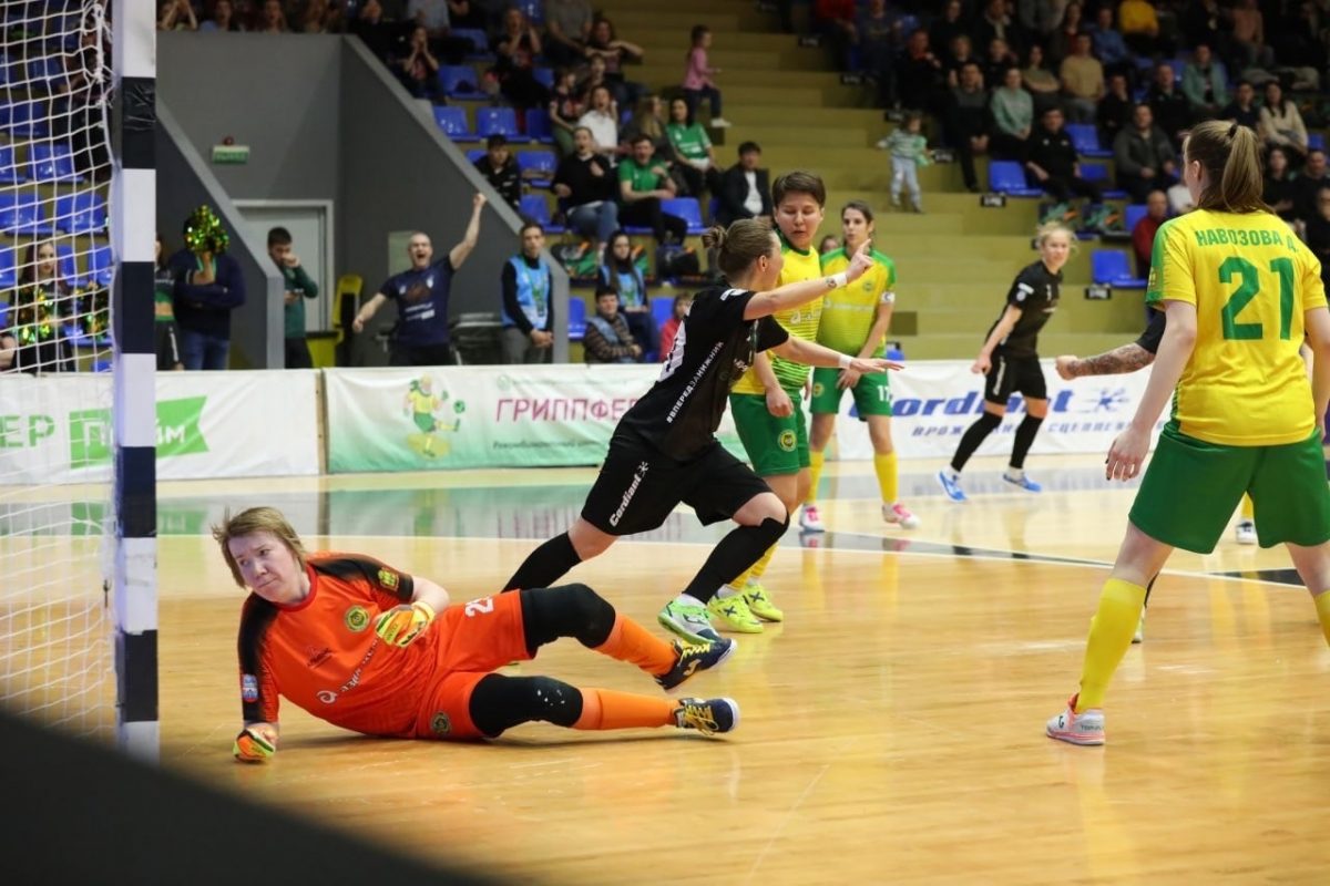 Нижегородская «Норманочка» одержала первую победу в полуфинале чемпионата России по мини-футболу