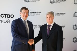 Глеб Никитин провел рабочую встречу с губернатором Ульяновской области Алексеем Русских