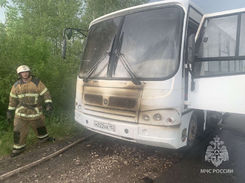 Автобус загорелся в Сергаче днем 24 мая