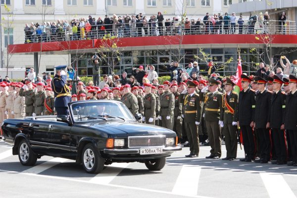 В параде Победы впервые поучаствуют воспитанники Минского Суворовского военного училища