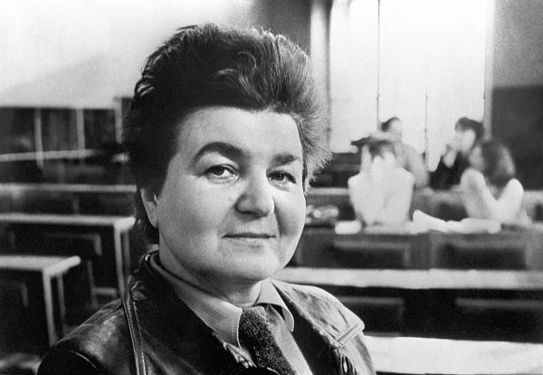 Советский преподаватель Нина Андреева стала изгоем в собственной стране