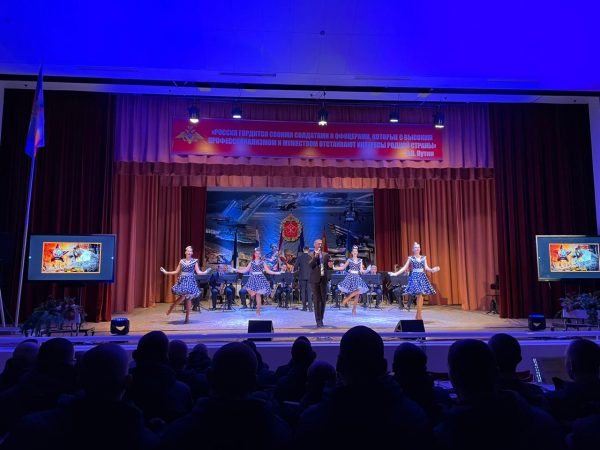 Праздничные концерты для военнослужащих проходят в Нижегородской области