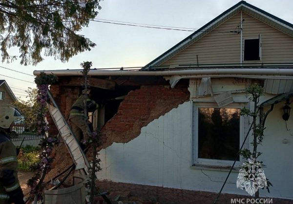 Один человек пострадал при взрыве газа в жилом доме в Кстове