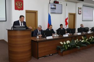 Олег Лавричев представил отчет о работе городской Думы Нижнего Новгорода в 2022&nbsp;году
