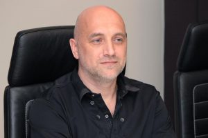 Захар Прилепин высказал свою точку зрения на патриотическое воспитание